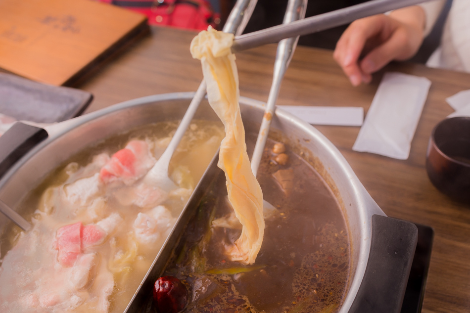 高雄美食 鳳山富鼎軒麻辣火鍋