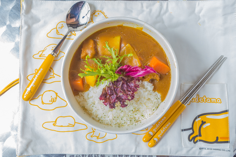 高雄美食 - 忠義堂咖哩飯 高雄美食 - 忠義堂咖哩飯