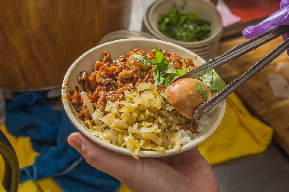 屏東美食 - 阿群麵館 / 肉臊飯 / 滷肉飯 / 黑白切 屏東美食 - 阿群麵館 / 肉臊飯 / 滷肉飯 / 黑白切