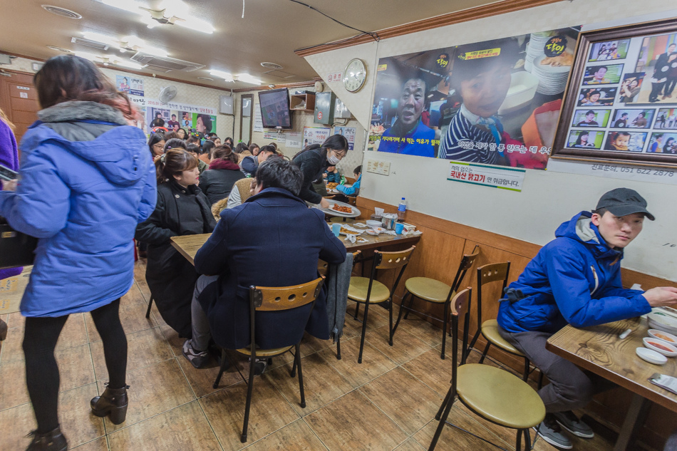 2016韓國五天四夜自由行 - 坐地鐵遊釜山之札嘎站 x 巨人炸雞 2016韓國五天四夜自由行 - 坐地鐵遊釜山之札嘎站 x 巨人炸雞