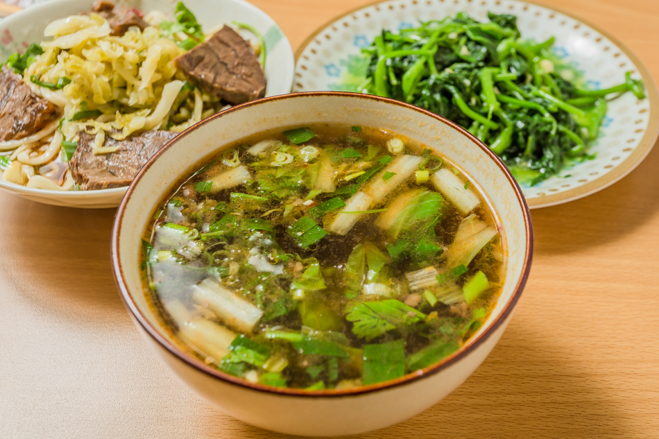 高雄美食 - 鳳山老地方牛肉麵