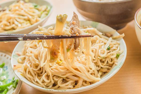 高雄美食 - 鳳山老地方牛肉麵