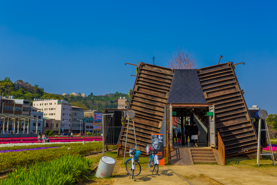 高雄旅遊 - 駁二鐵道園區PIER-2 RAILWAY PARK x 明日方舟|高雄國際貨櫃藝術節