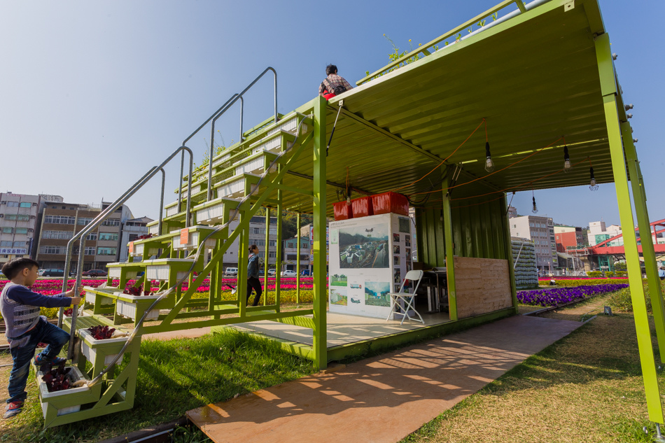 高雄旅遊 - 駁二鐵道園區PIER-2 RAILWAY PARK x 明日方舟|高雄國際貨櫃藝術節