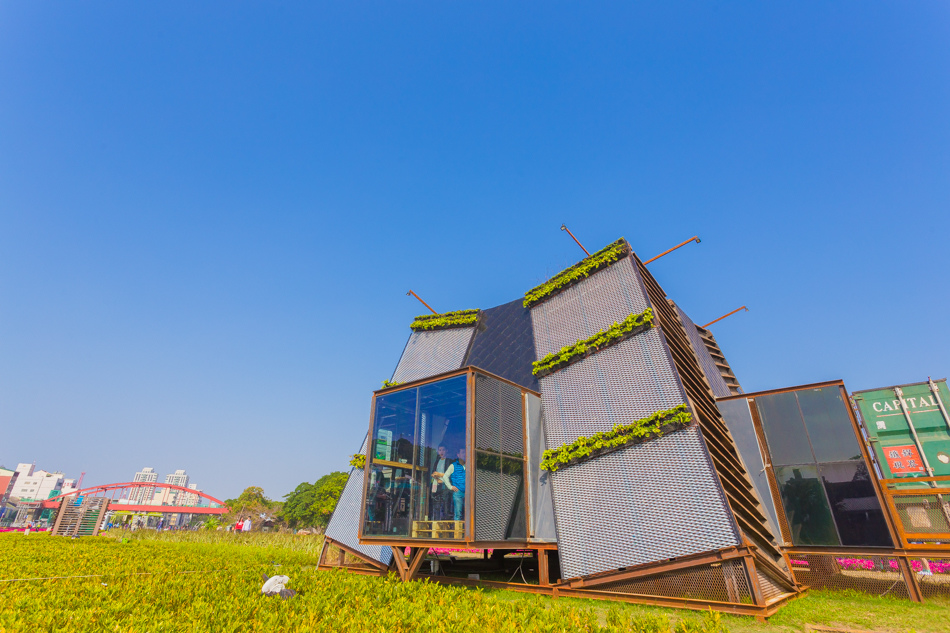 高雄旅遊 - 駁二鐵道園區PIER-2 RAILWAY PARK x 明日方舟|高雄國際貨櫃藝術節 高雄旅遊 - 駁二鐵道園區PIER-2 RAILWAY PARK x 明日方舟|高雄國際貨櫃藝術節