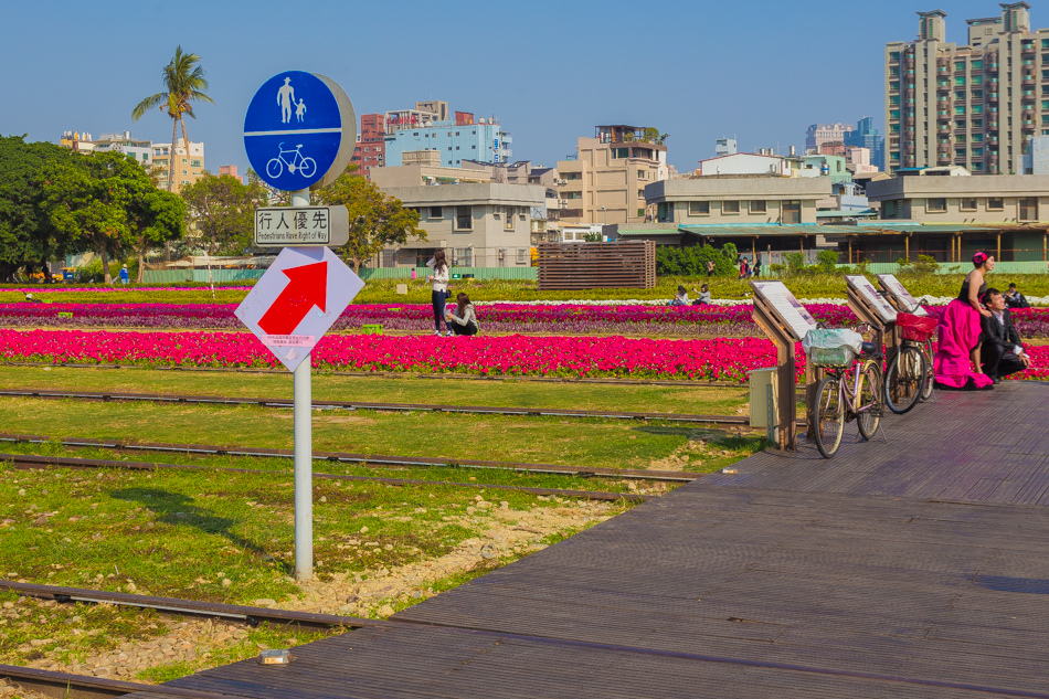 高雄旅遊 - 駁二鐵道園區PIER-2 RAILWAY PARK x 明日方舟|高雄國際貨櫃藝術節