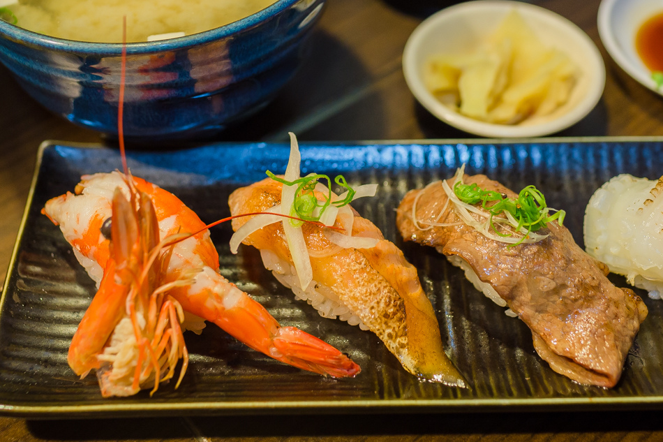魚箱壽司 魚箱壽司