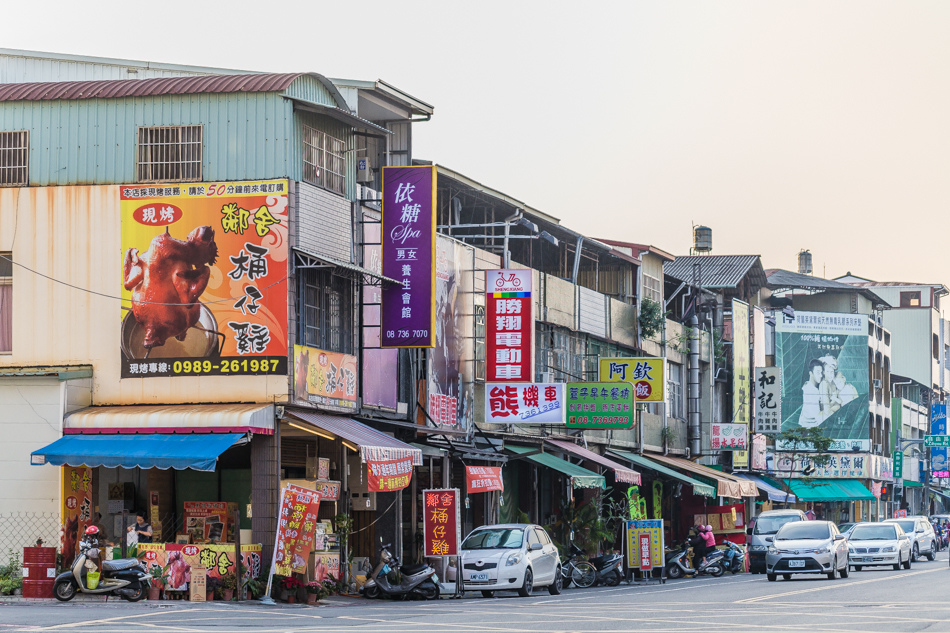 屏東美食 - 鄰舍現烤桶仔雞/屏東千禧公園 屏東美食 - 鄰舍現烤桶仔雞/屏東千禧公園