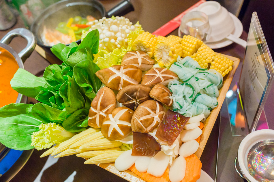 高雄美食 - 川堂紅預約制麻辣火鍋/生態園區美食