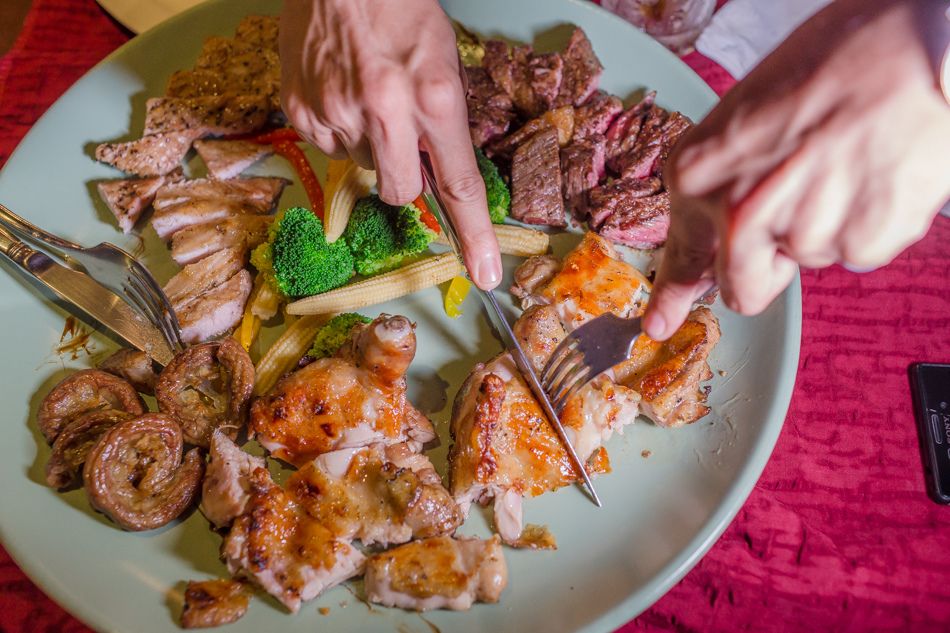 高雄美食 - 比爾樂仕碳烤啤酒餐廳 高雄美食 - 比爾樂仕碳烤啤酒餐廳