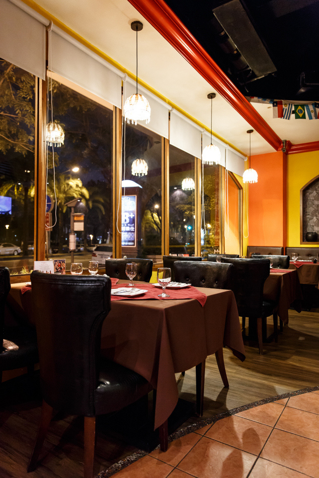 比爾樂仕碳烤啤酒餐廳 比爾樂仕碳烤啤酒餐廳