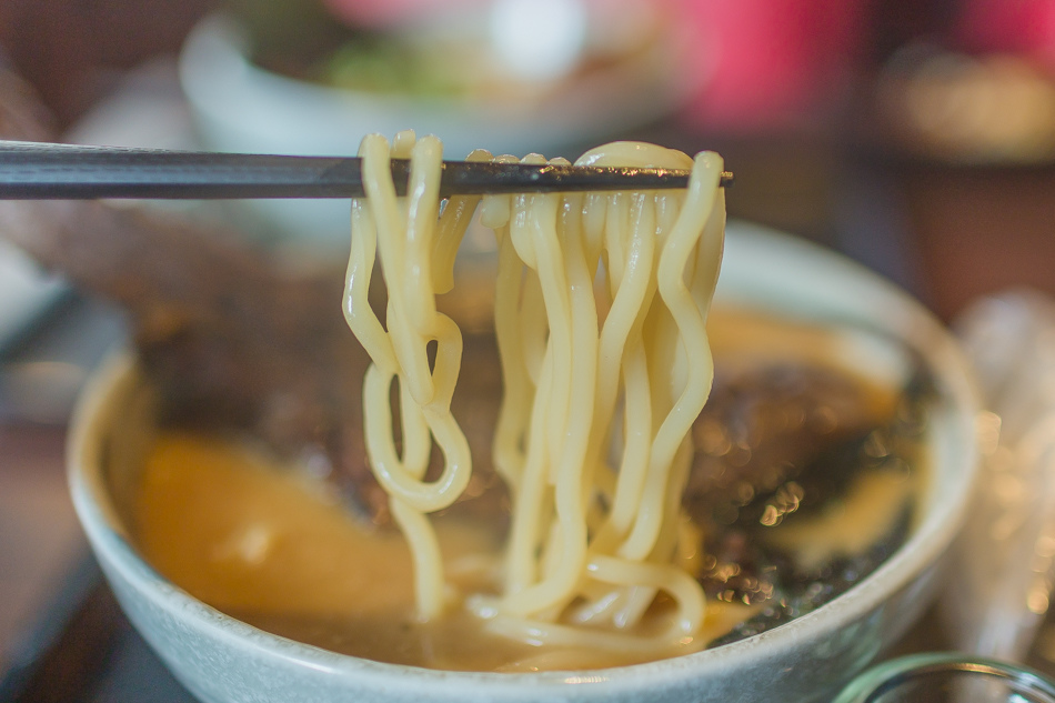 高雄美食 - 鬼川拉麵林森店