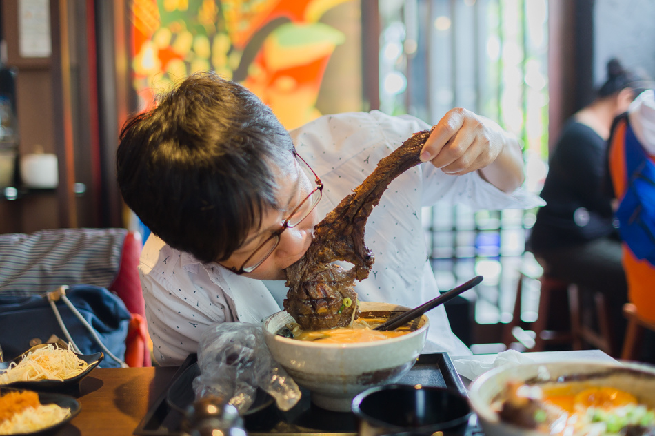 高雄美食 - 鬼川拉麵林森店