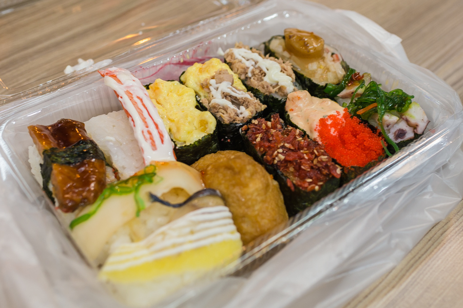 高雄美食 - 草衙德昌夜市星期四限定 高雄美食 - 草衙德昌夜市星期四限定