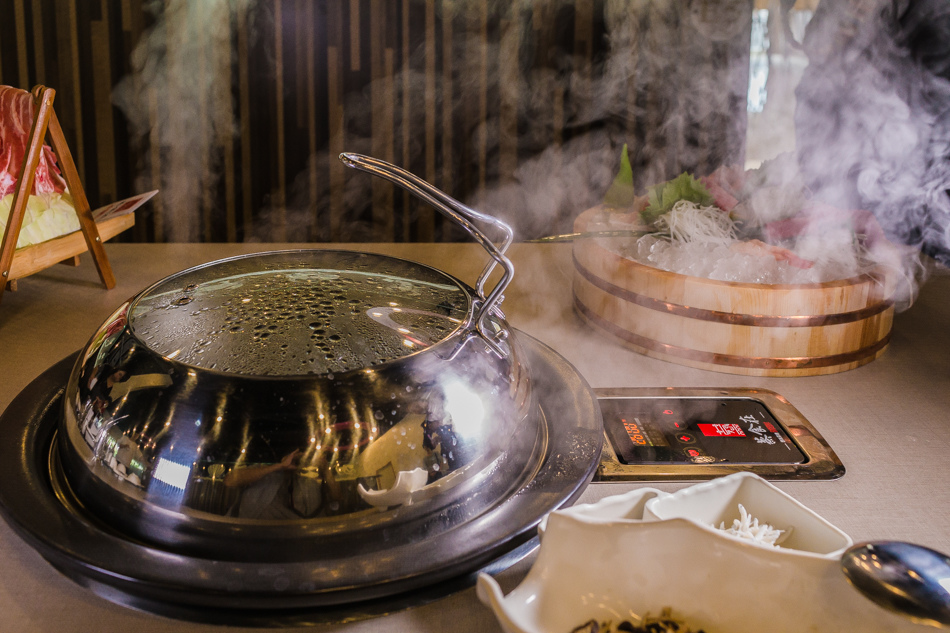 蒸海鮮 台中海鮮餐廳 台中帝王蟹 蒸籠宴 台中蒸海鮮 海鮮餐廳 婚宴會場 蒸海鮮 台中海鮮餐廳 台中帝王蟹 蒸籠宴 台中蒸海鮮 海鮮餐廳 婚宴會場