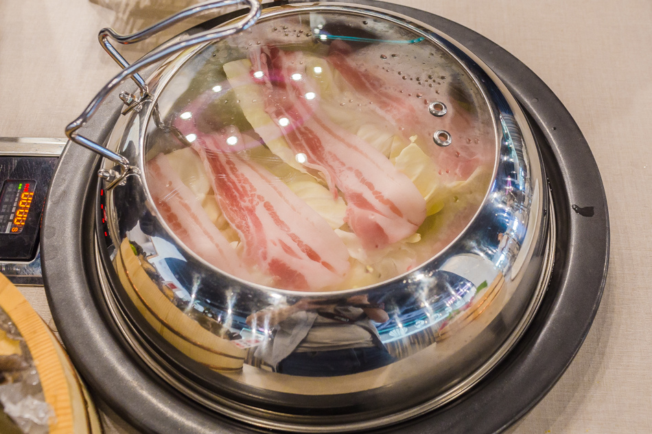 蒸海鮮 台中海鮮餐廳 台中帝王蟹 蒸籠宴 台中蒸海鮮 海鮮餐廳 婚宴會場 蒸海鮮 台中海鮮餐廳 台中帝王蟹 蒸籠宴 台中蒸海鮮 海鮮餐廳 婚宴會場