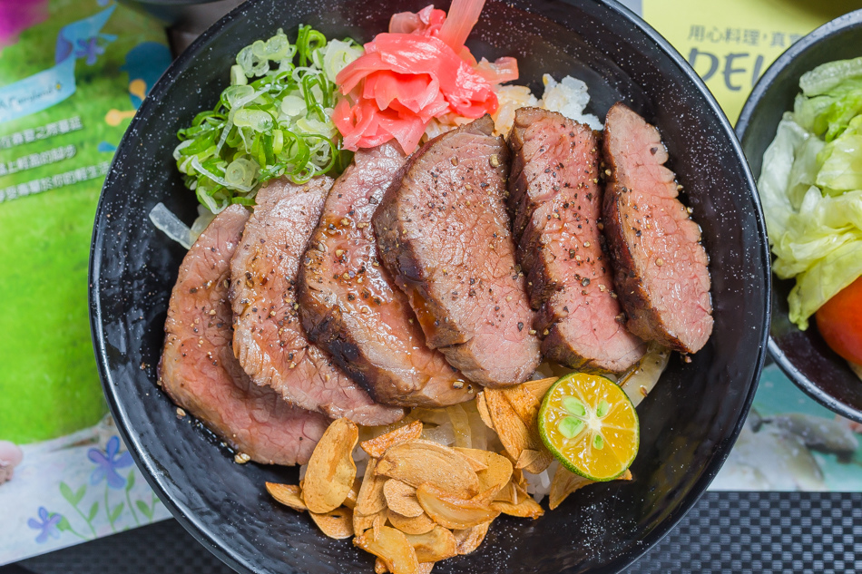 高雄美食-義大世界初丼