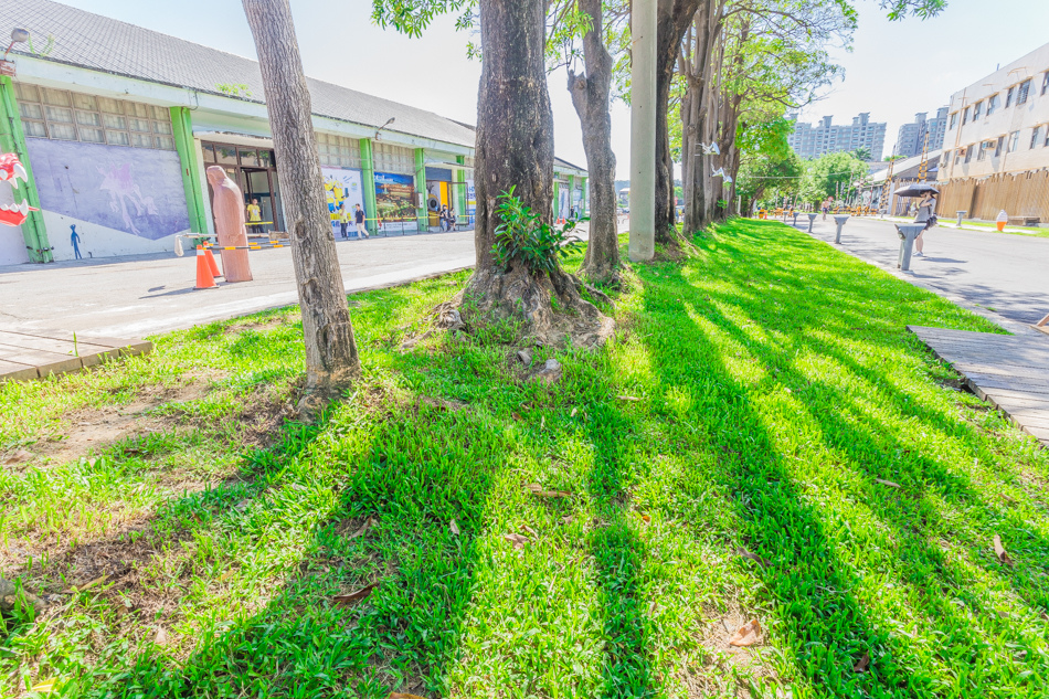 小小兵瘋狂世界展銷會特展高雄駁二場 小小兵瘋狂世界展銷會特展高雄駁二場