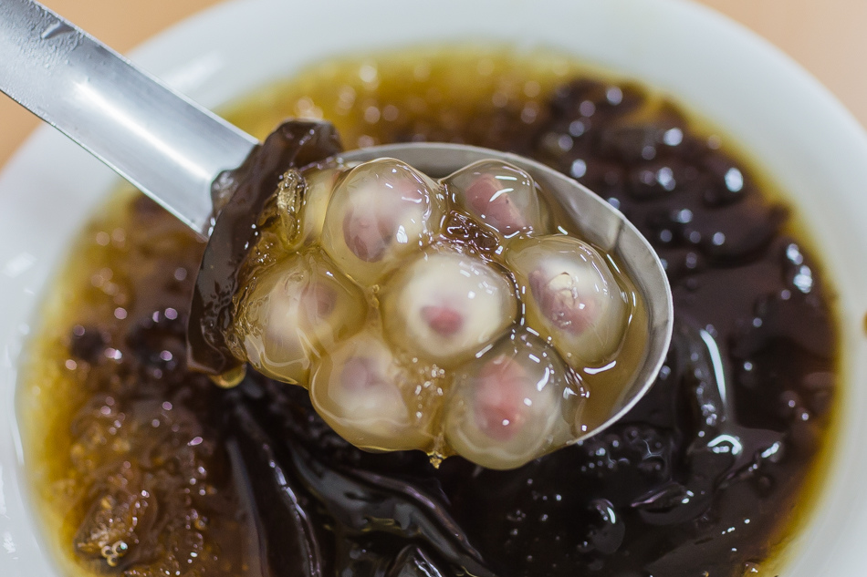 高雄美食 - 鹽埕區大禮街曾家古早味剉冰