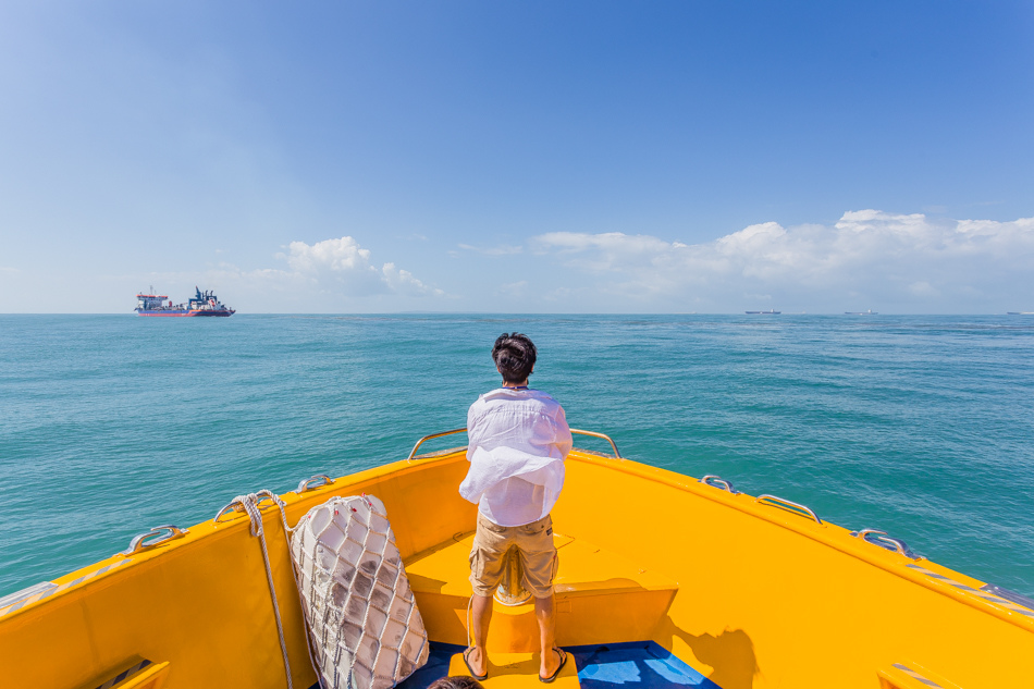 高雄旅遊-小港鳳鼻頭衝到小琉球新航班 高雄旅遊-小港鳳鼻頭衝到小琉球新航班