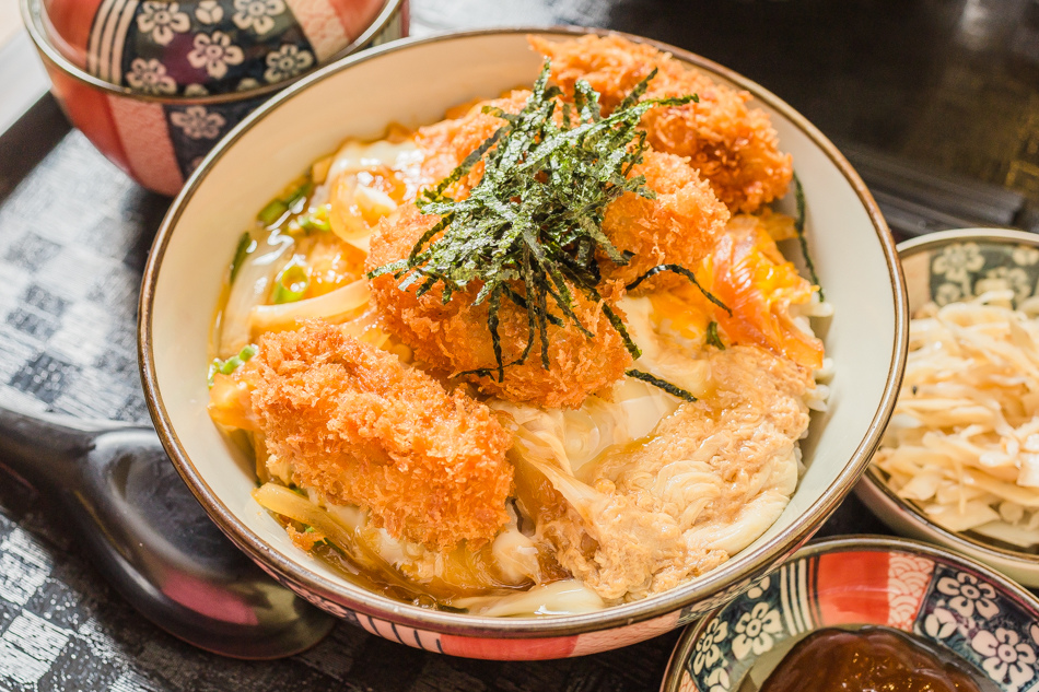 楠梓美食丼食堂