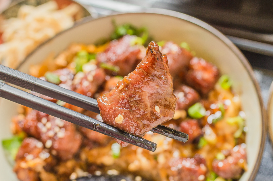 楠梓美食丼食堂