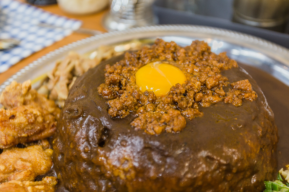 六合夜市美食 / 台灣咖哩六合店 六合夜市美食 / 台灣咖哩六合店