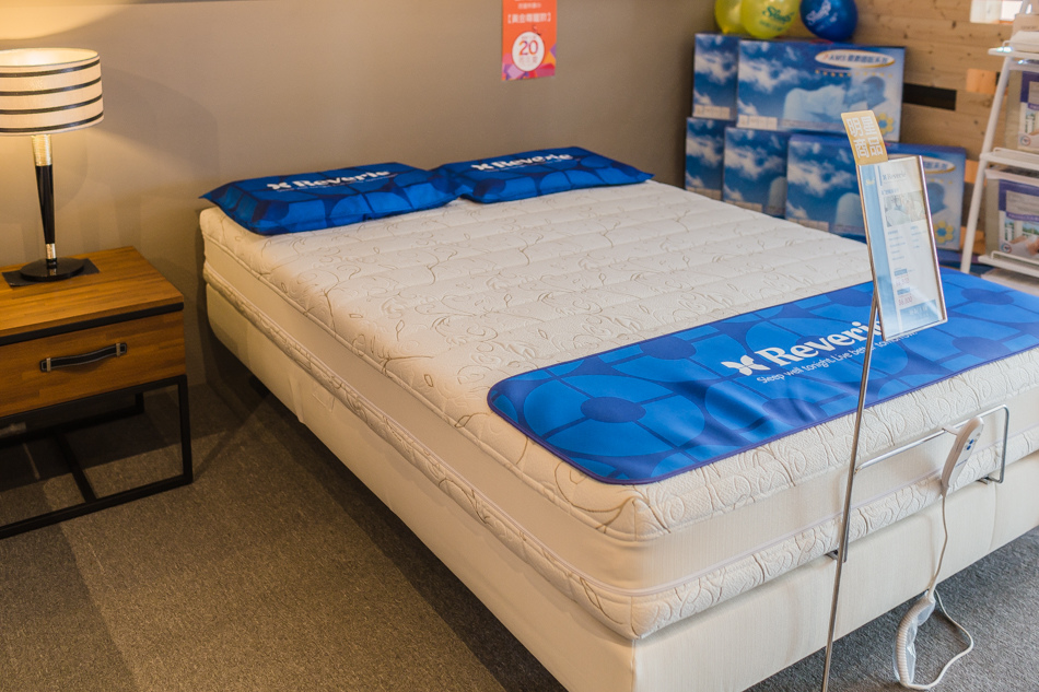 005-美國知曲電動床E系列-001.jpg 005-美國知曲電動床E系列-001.jpg