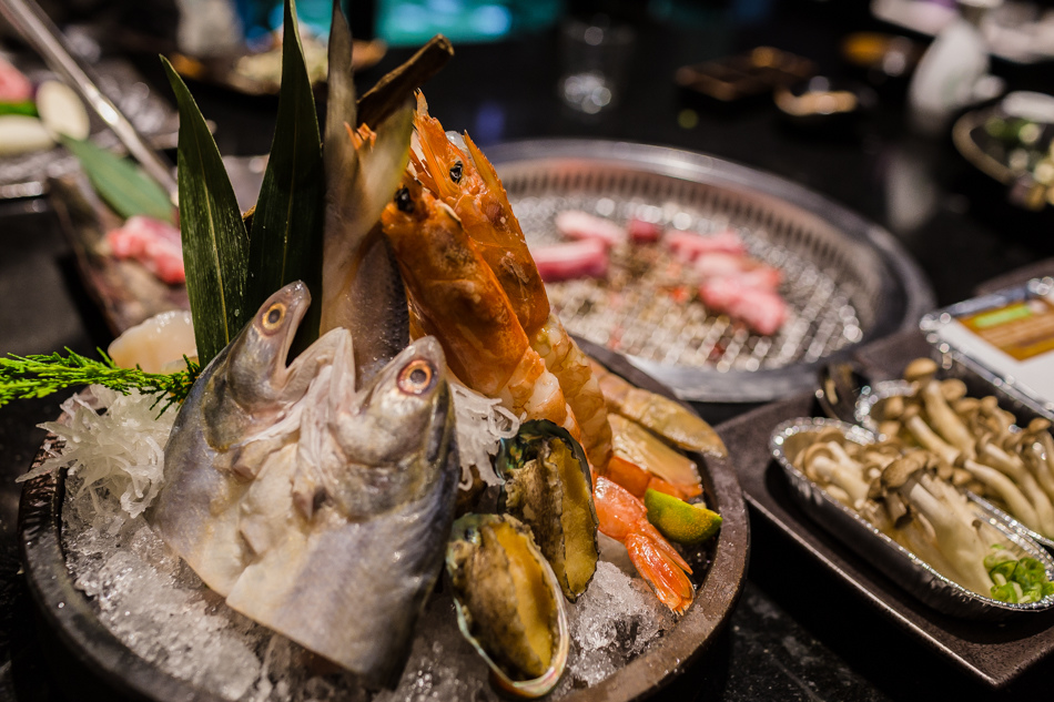 碳佐麻里吃宵夜 碳佐麻里吃宵夜