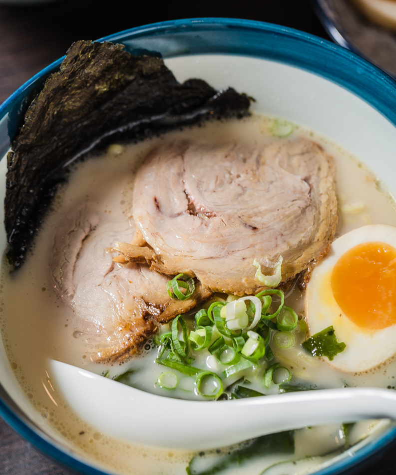 高雄美食 - 九湯屋拉麵 - 苓雅店