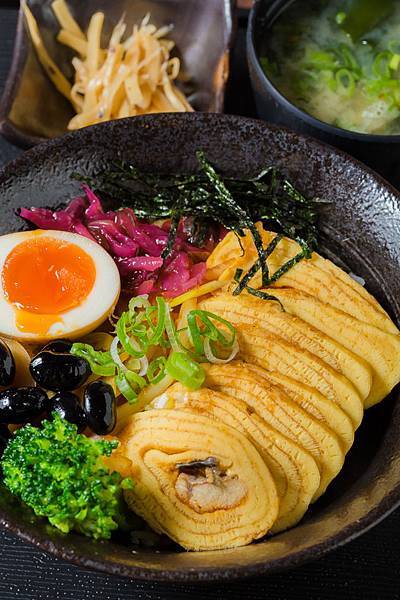 高雄美食 - 武丼館日式炊丼專門