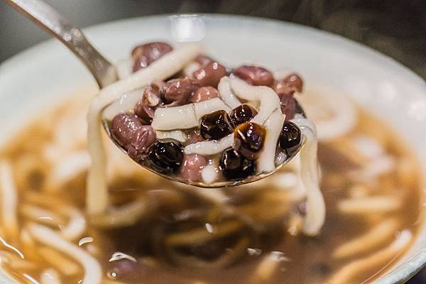 台東小吃 - 王家臭豆腐&卑南豬血湯