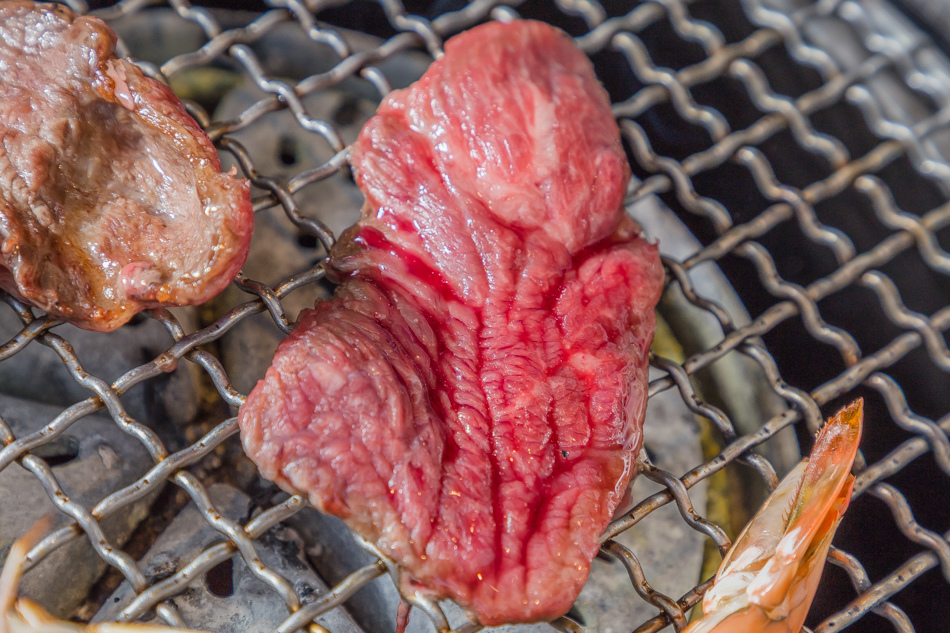 高雄美食 - 大魯閣 牧島燒肉