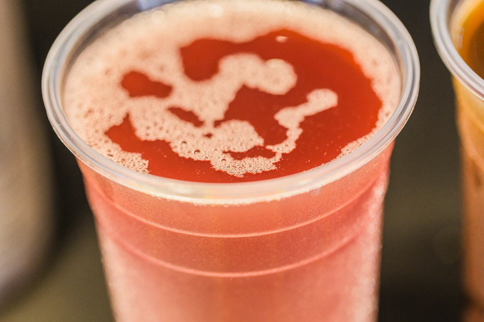 捷運凹子底站 - 龍華市場 - 鐵馬佬青草茶 捷運凹子底站 - 龍華市場 - 鐵馬佬青草茶