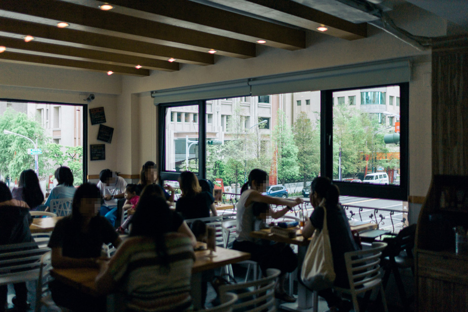 高雄美食 - 忠義堂早午餐 - 鑄鐵鍋系列新上市 高雄美食 - 忠義堂早午餐 - 鑄鐵鍋系列新上市