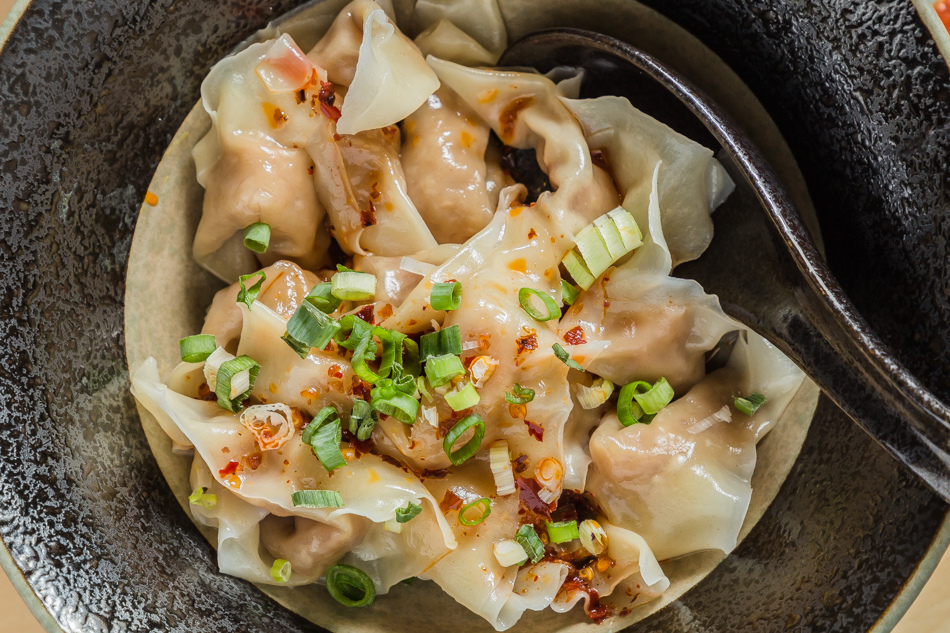 高雄美食 - 菜市仔嫲汾陽餛飩麵