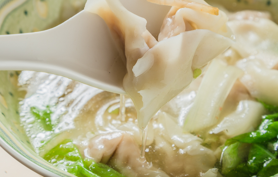高雄美食 - 菜市仔嫲汾陽餛飩麵 高雄美食 - 菜市仔嫲汾陽餛飩麵