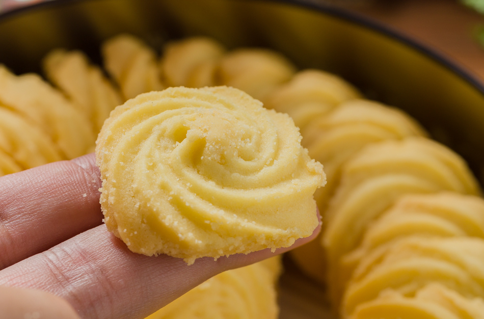 伊莎貝爾馬來貘聯名超可愛鐵盒 伊莎貝爾馬來貘聯名超可愛鐵盒