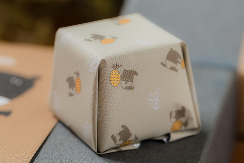 伊莎貝爾馬來貘聯名超可愛鐵盒 伊莎貝爾馬來貘聯名超可愛鐵盒