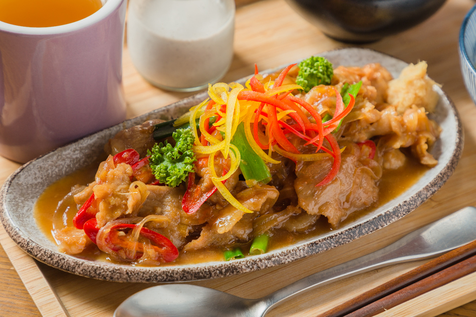 薑燒松阪豬定食 薑燒松阪豬定食