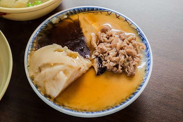 高雄美食 鳳山赤山肉圓 碗粿 吃心絕對 美食旅遊部落格 痞客邦 高雄美食 鳳山赤山肉圓 碗粿 吃心絕對 美食旅遊部落格 痞客邦
