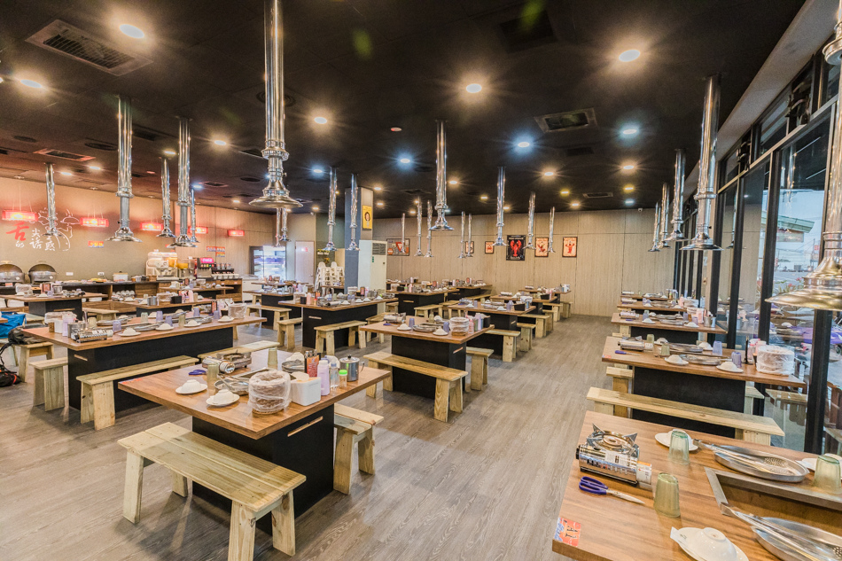 鳳山美食 - 鮮炭霸海鮮碳烤火鍋 鳳山美食 - 鮮炭霸海鮮碳烤火鍋