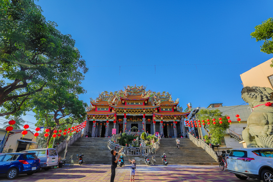 東港鎮海公園 - 無名臭豆腐、黑輪、蜜地瓜