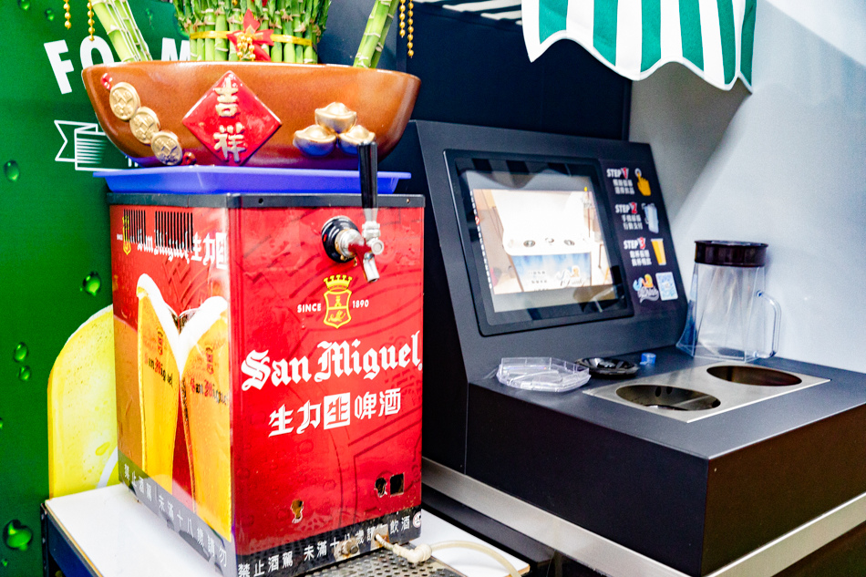 175A2395.jpg 175A2395.jpg