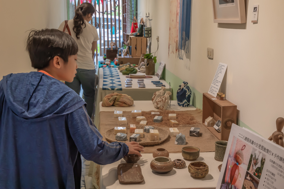 美濃永安老街 - 濃夫生活 / 啖糕堂 / 果然紅 美濃永安老街 - 濃夫生活 / 啖糕堂 / 果然紅