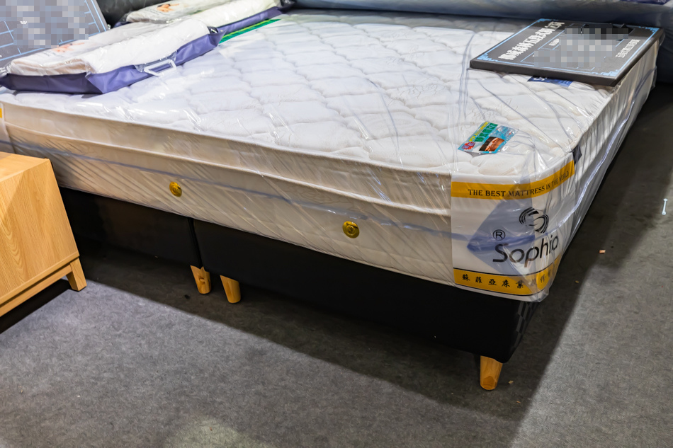 1554826307-3873740070.jpg 1554826307-3873740070.jpg