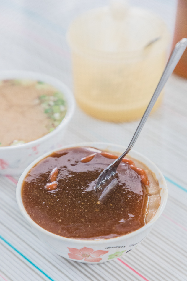 哈瑪星美食 - 60年老店碗粿枝 哈瑪星美食 - 60年老店碗粿枝