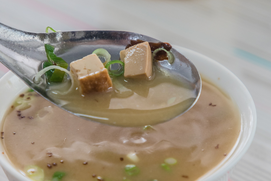 哈瑪星美食 - 60年老店碗粿枝 哈瑪星美食 - 60年老店碗粿枝