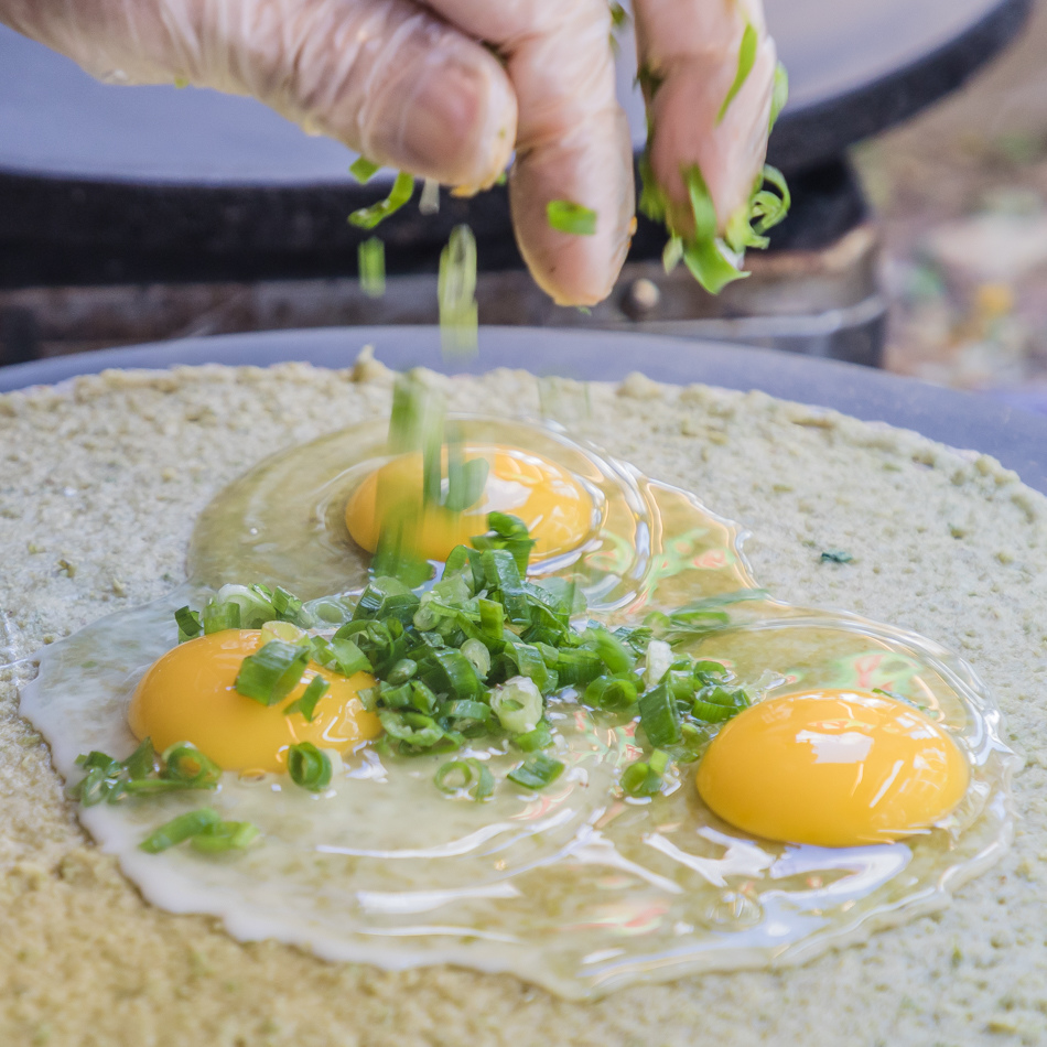 苓雅市場 - 大摳仔煎餅菓子 苓雅市場 - 大摳仔煎餅菓子