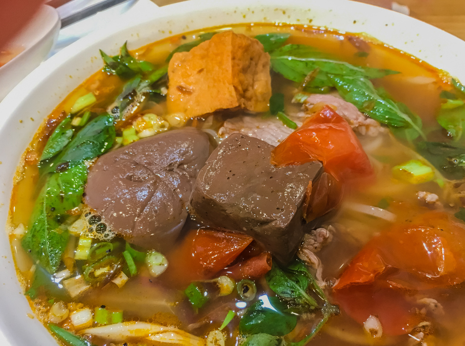 橋頭美食 - 妮妮越南美食館